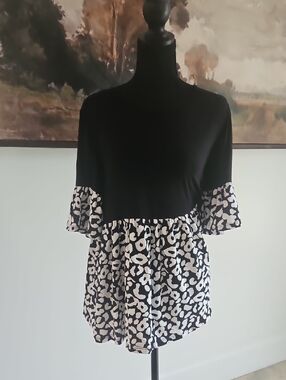 ADARA Black and White Peplum Top - Women's Size M